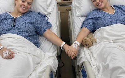 They Held Hands Before Surgery… But What Happened Next Left Everyone Speechless